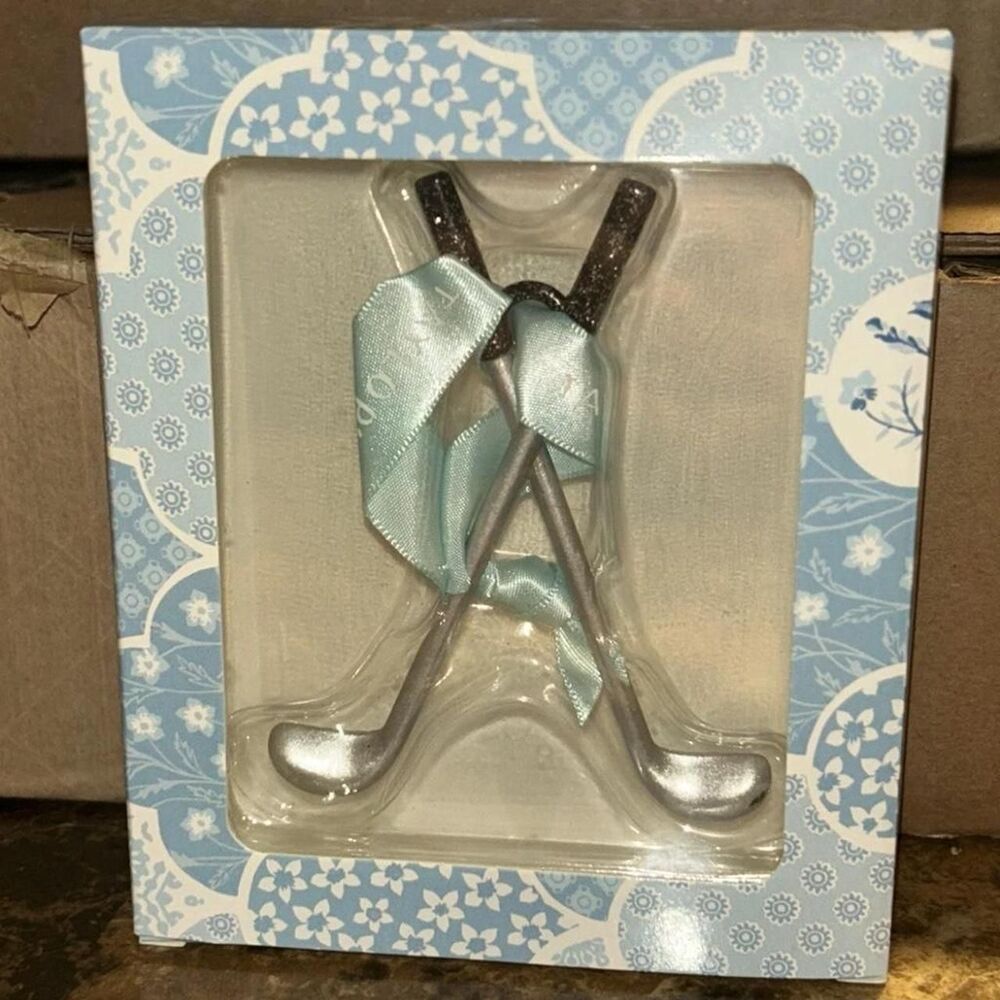 Unbranded Blue and Silver Collectibles